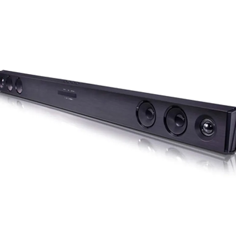 Barra Sonido LG SQC2 Con Subwoofer Inalámbrico 300W 2.1CH