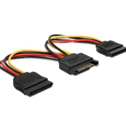 Delock 1 SATA A 2 SATA - Cable Alimentación