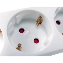 Equip Base Múltiple 5 Salidas 1.8m Botón Encendido Blanco - Regleta