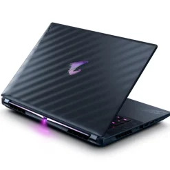 Portátil Gigabyte AORUS Elite 16 BWHC3ESC64SH U9-275HX RTX 5070 32GB 1TB 16