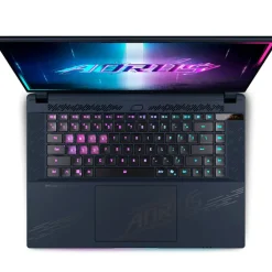 Portátil Gigabyte AORUS Master 16 BYHC5PTE64SP U9-275HX RTX 5080 32GB 1TB 16