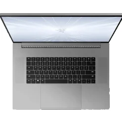 Portátil Razer Blade 18 RZ09-050921 M4-R311 i9-14900HX RTX 4090 32GB 2TB 18" 4K UHD+ 200Hz W11H