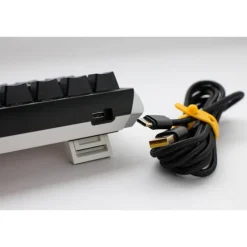 Teclado Ducky One 3 Classic SF 65% Hot-Swap RGB MX-Silver Negro