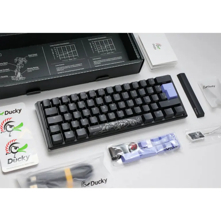 Teclado Ducky One 3 Classic Mini 60% Hot-Swap RGB MX-Silver Negro
