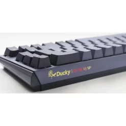 Teclado Ducky One 3 Cosmic SF ISO-ES RGB Hot-Swappable Switch MX Clear Morado