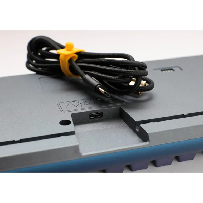 Teclado Ducky One 3 Daybreak Full-Size Hot-Swap RGB MX-Red