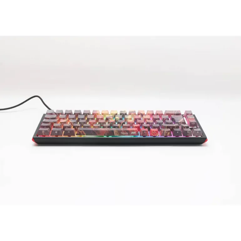 Teclado Ducky One 3 SF ISO-ES RGB x Doom Limited Edition Switch MX Red Negro