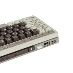 Teclado para Mac y Windows Royal Kludge RKM70 ISO-ES RGB Hot-Swappable Switch Cream Wireless Mokko Grey